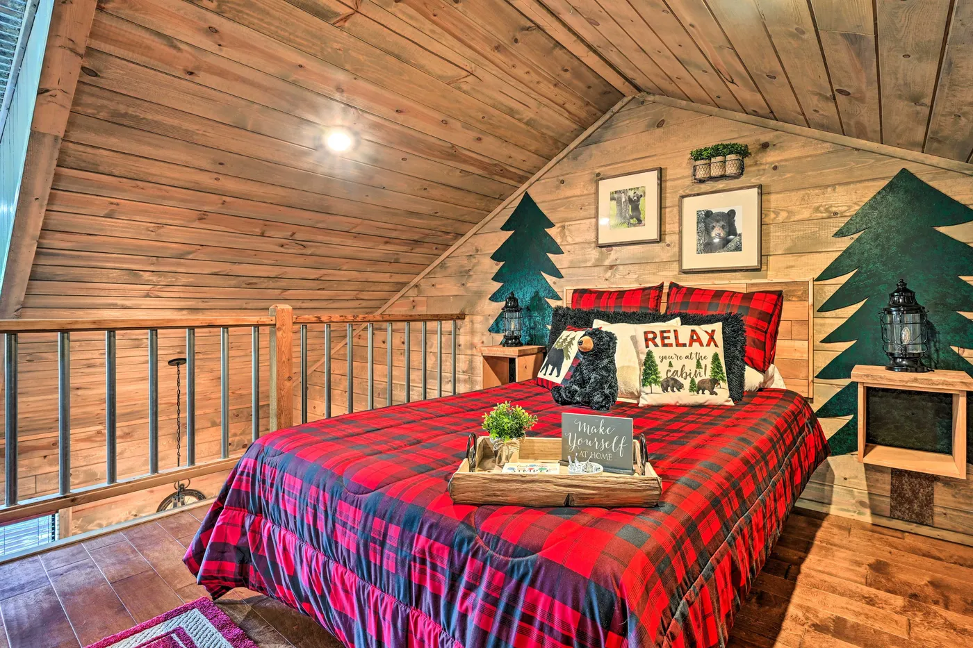 Luxe Broken Bow Cabin w/ Tesla Charging Station | Evolve