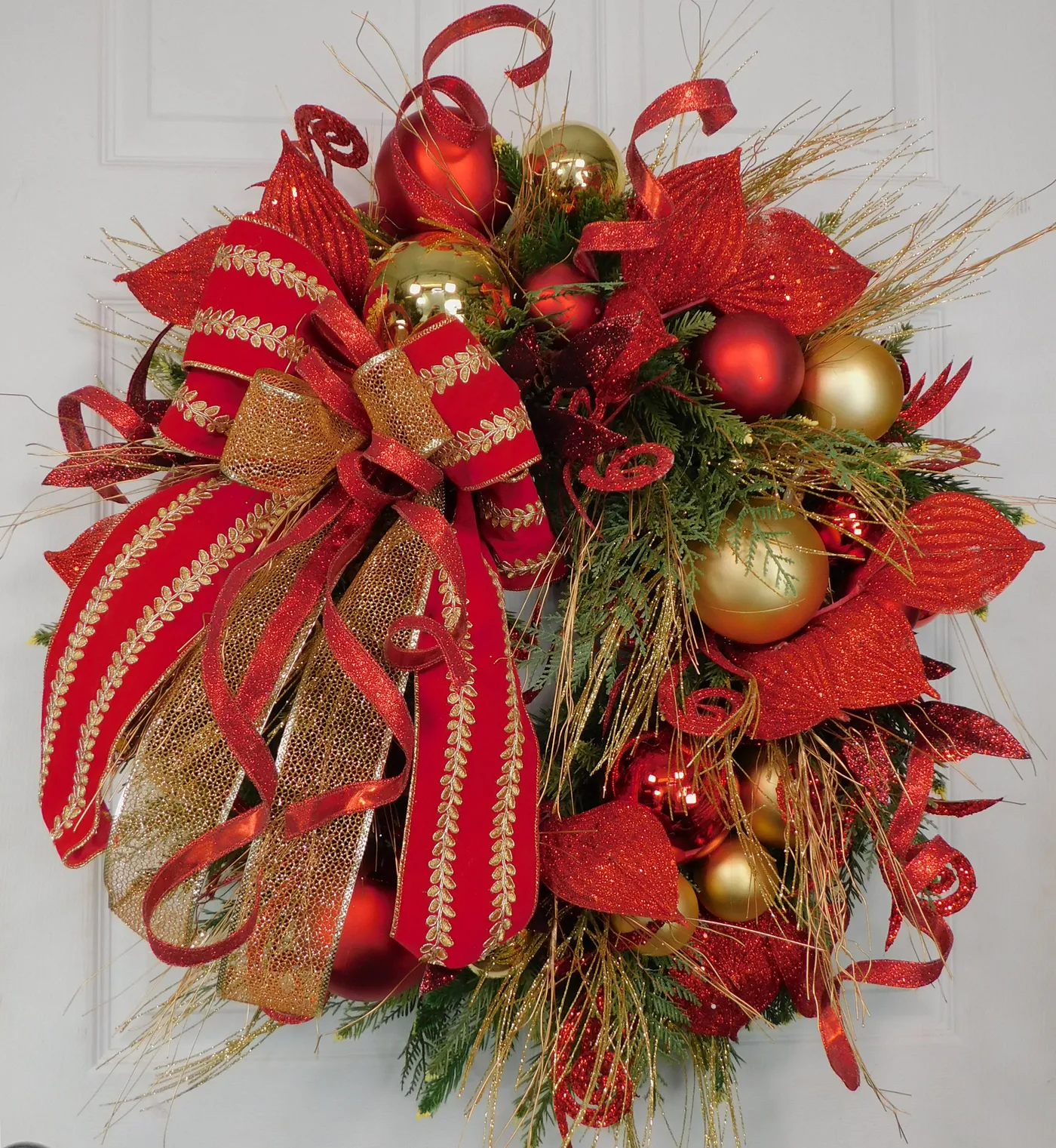 Luxurious Red & Gold Christmas Wreath – Glam Holiday Door Decor with G – MilandDil Designs