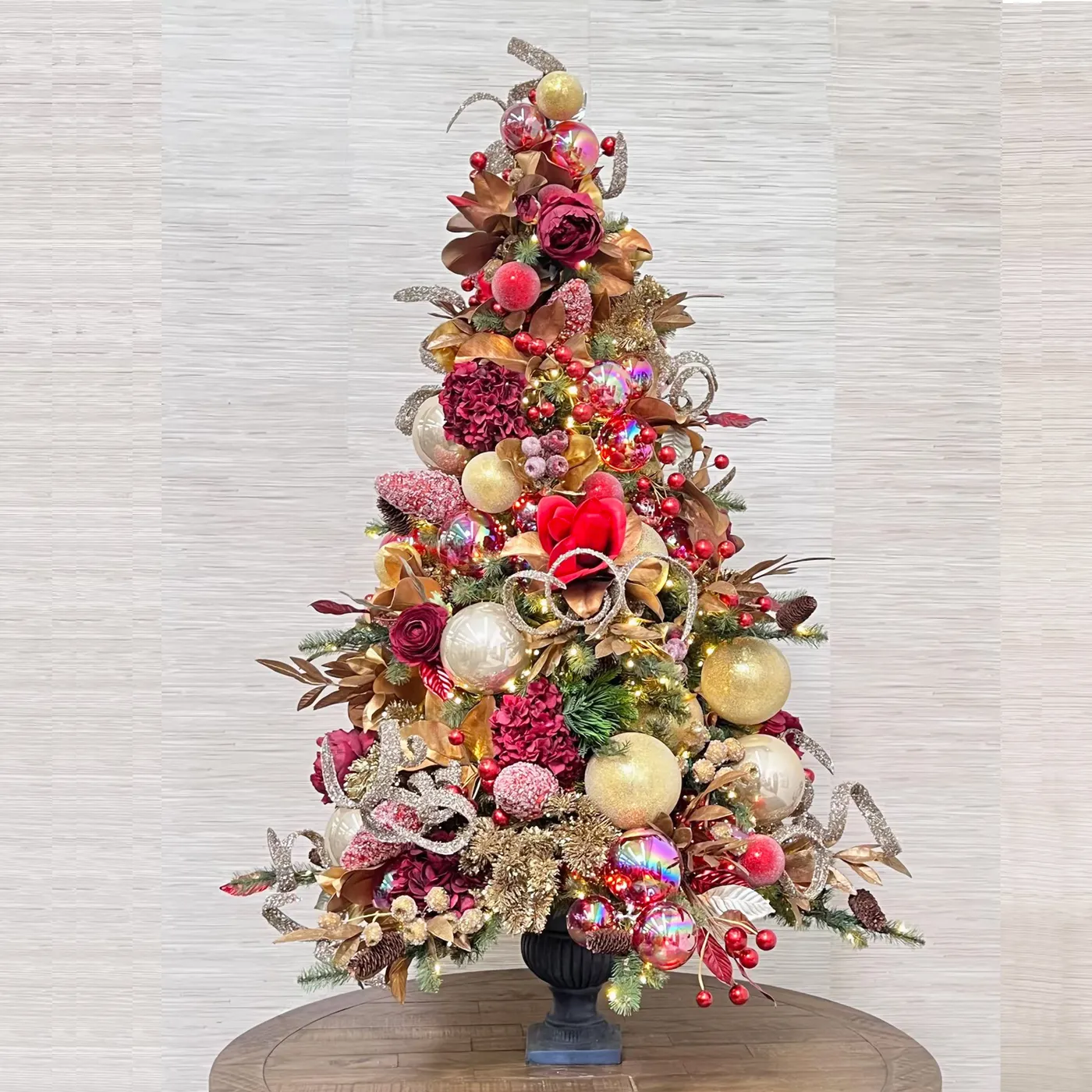 Luxury Christmas Floral Arrangements for Décor | Winward Home