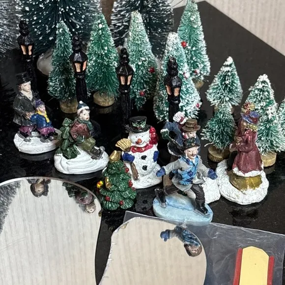 Miniature Bottle Brush Trees Christmas Village Figures HO Vehicles Large Lot