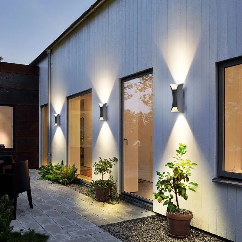 Modern Up Down Outdoor Wall Lamp with IP54 and Aluminum Design | Sansoti