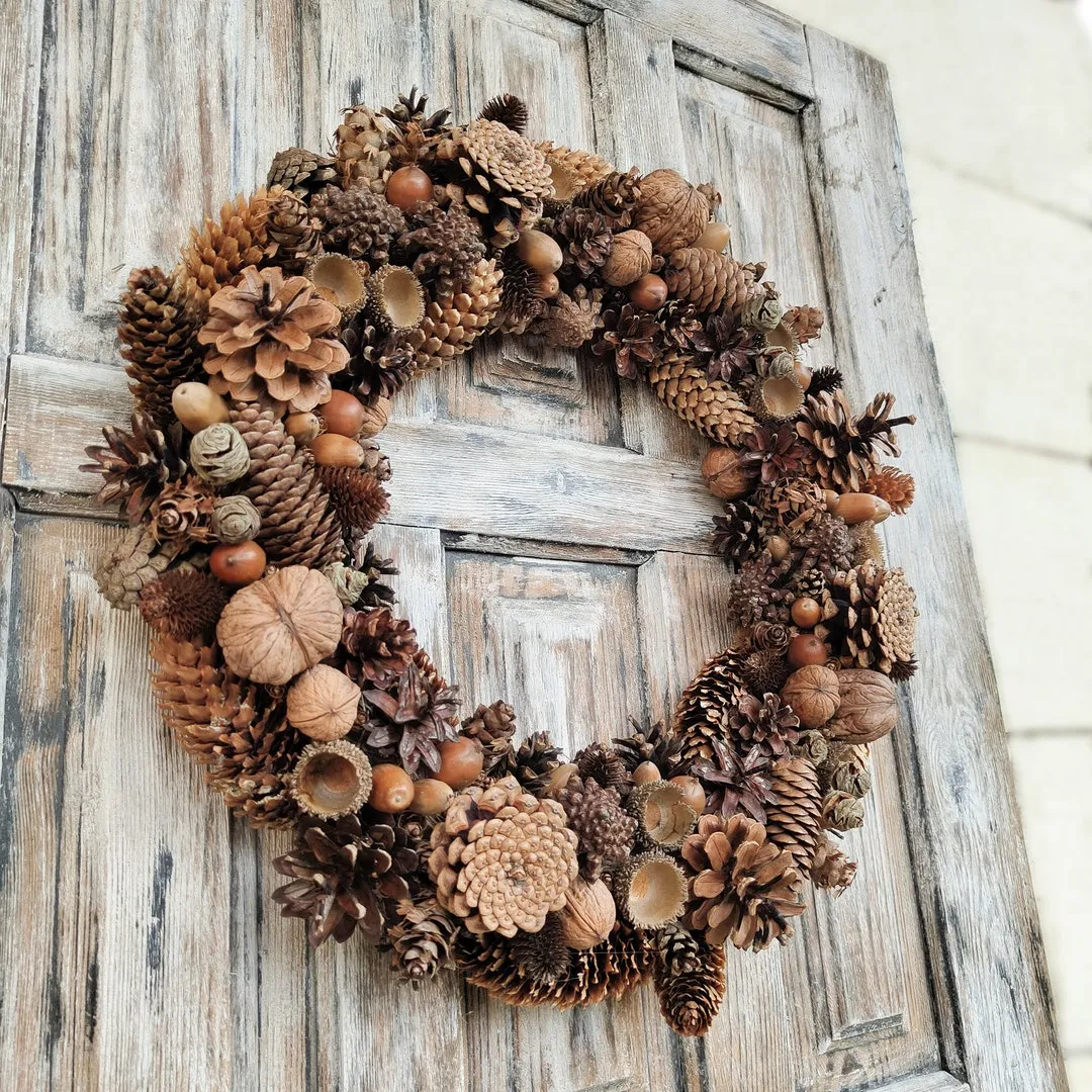 Natural Pinecone Wreath: Cottagecore Fall & Winter Decor - Etsy Wiicker  Woven Grapevine Acorn Decorations Rustic Fall