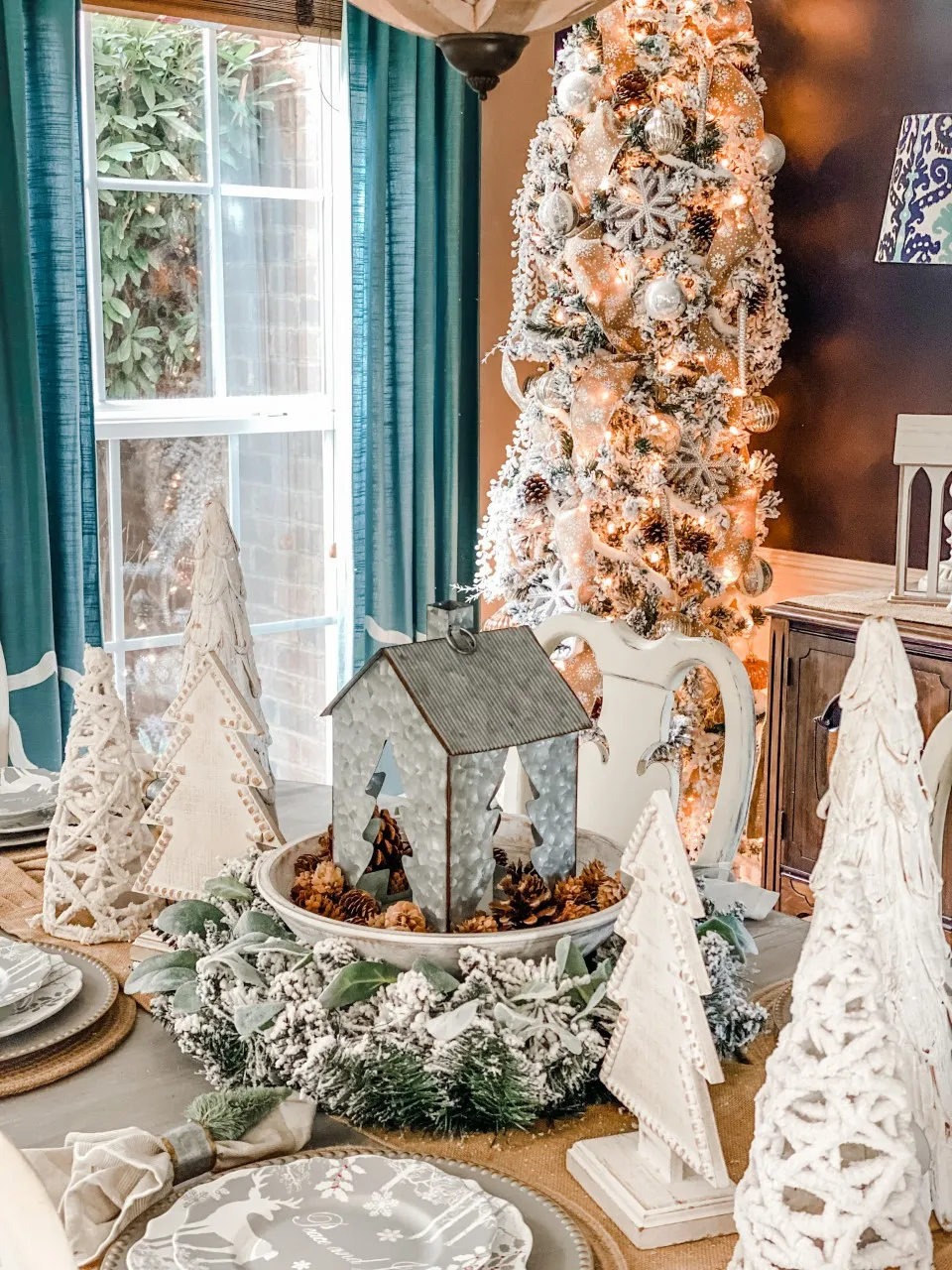 Neutral Christmas Dining Room Decor - Wilshire Collections
