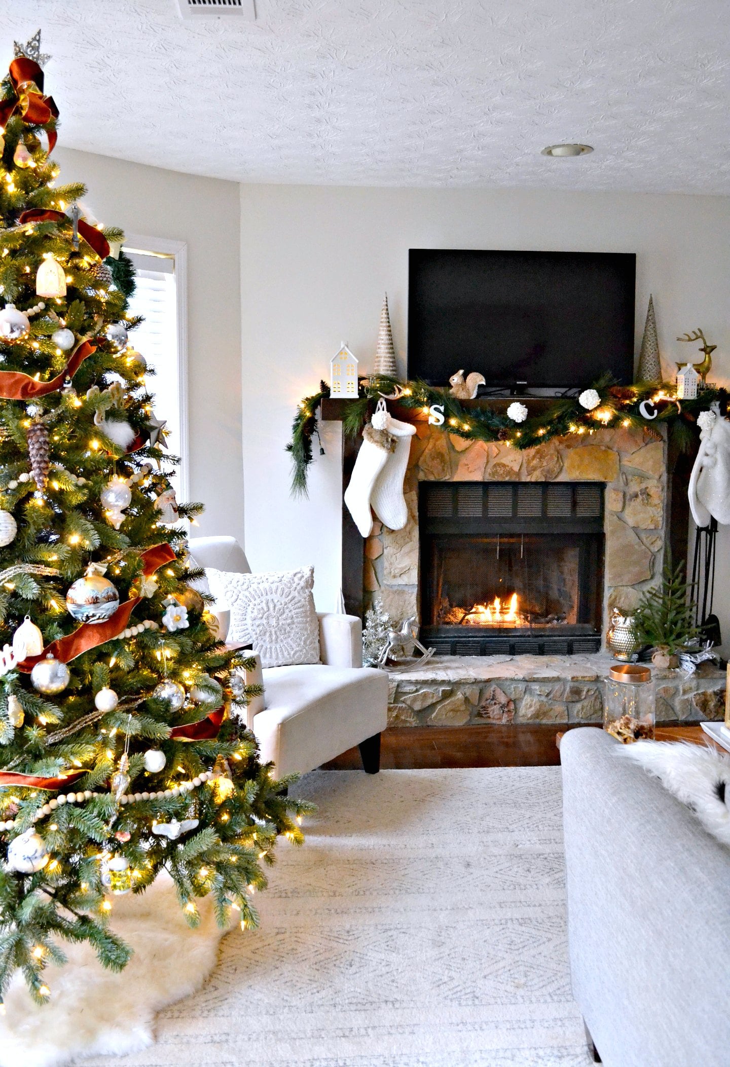 Neutral Christmas Holiday Home Tour: Living Room and Fireplace • Ugly Duckling House