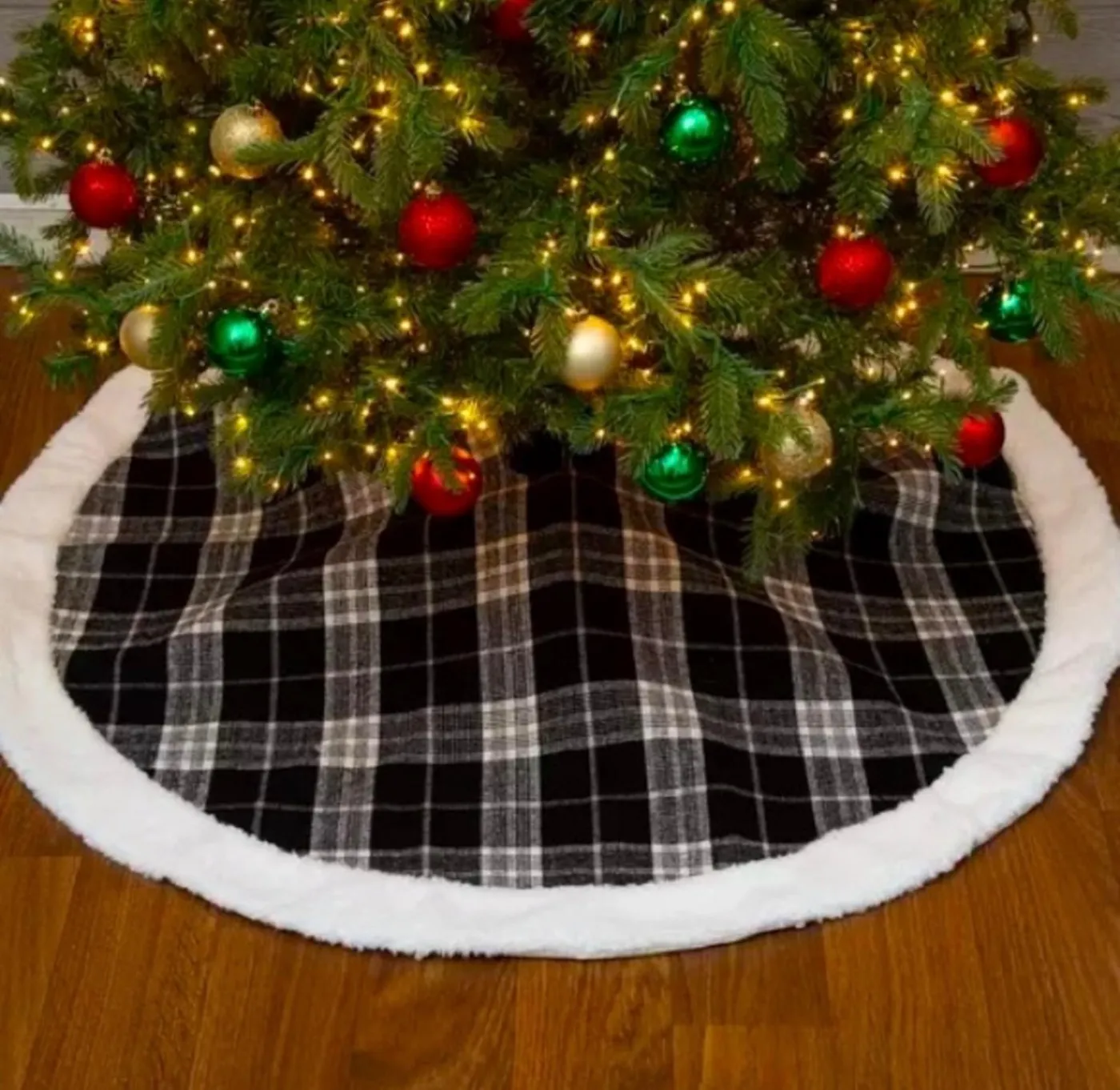 New Black and White Tree skirt 48”x48” | Mercari