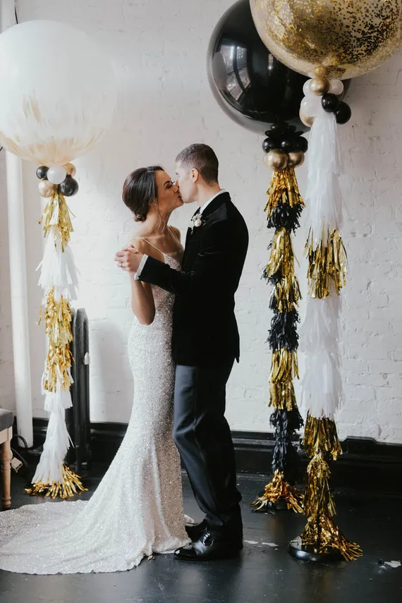 New Years Eve wedding ideas | NYE party ideas | 100 Layer Cake