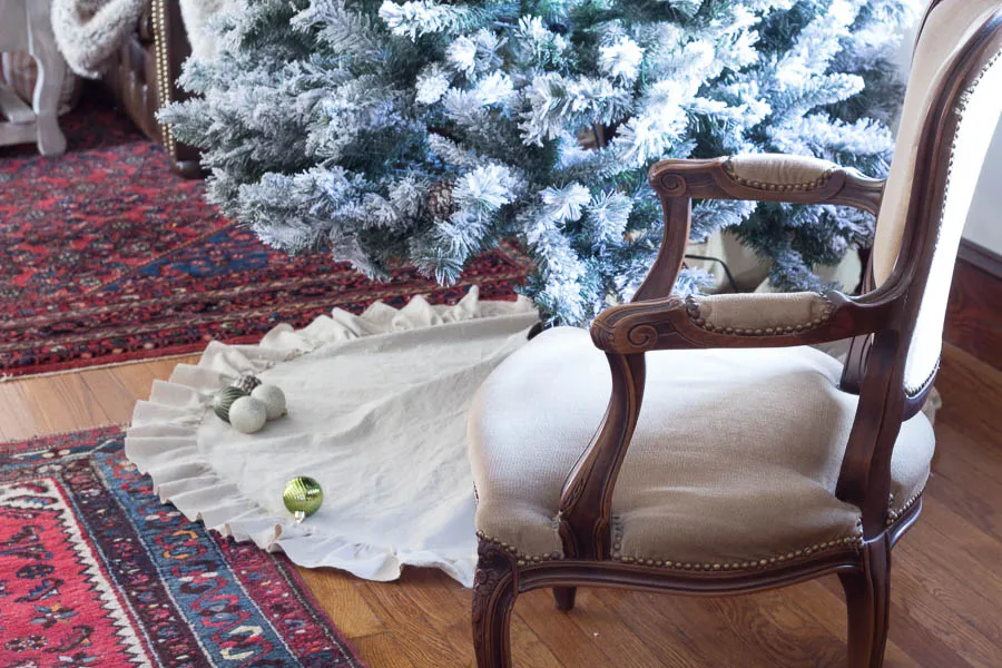 No Sew Drop Cloth Tree Skirt - Finding Silver Pennies