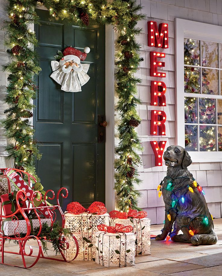 Our Favorite Ways to Make Your Front Door Festive This Season