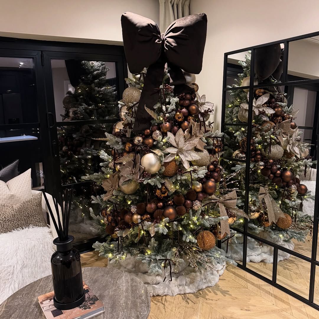 Oversized Bow Christmas Trees: The Trend Redefining Holiday Decor in 2025