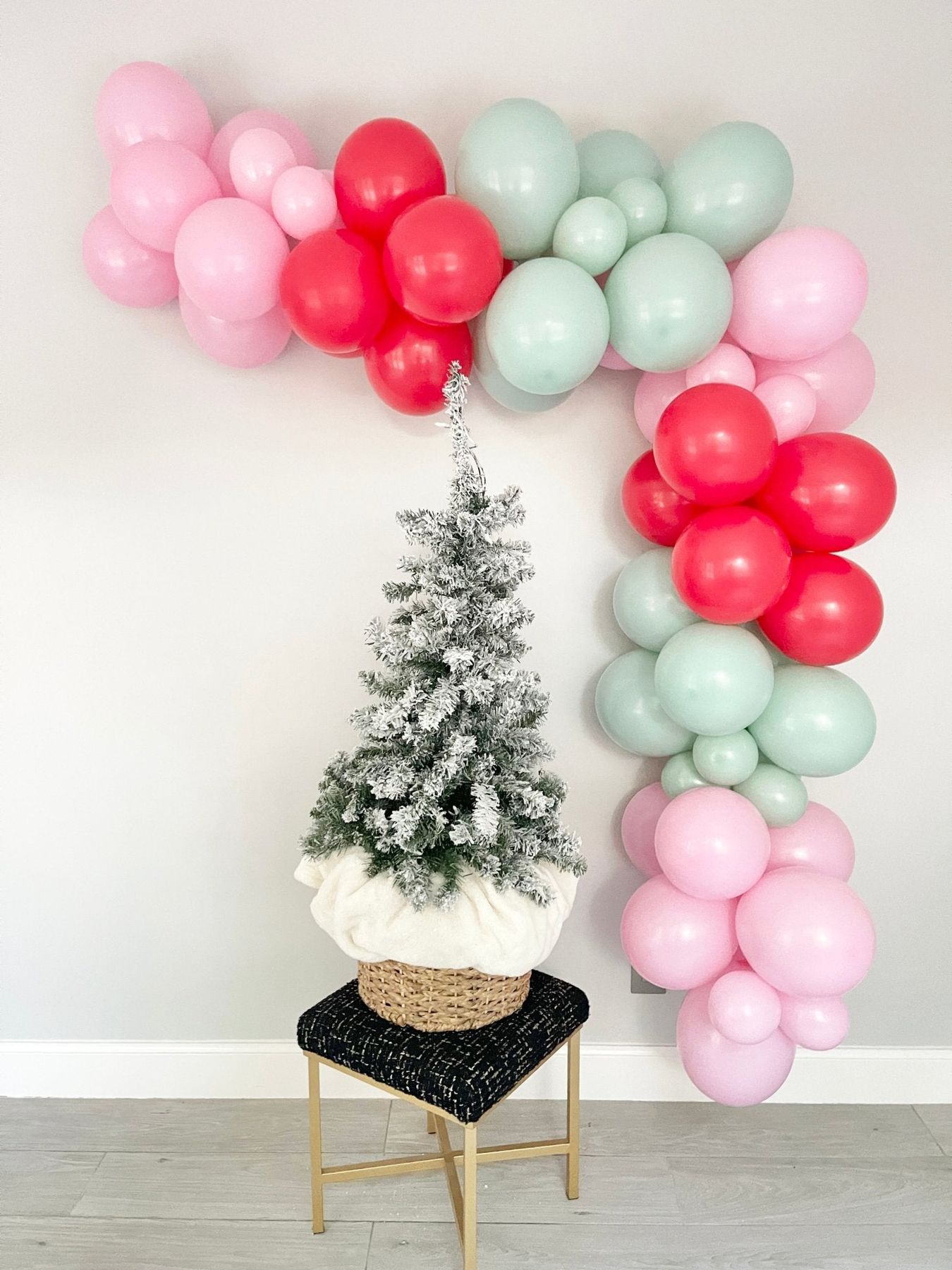 Pastel Christmas Balloon Garland Kit - Pretty Collected