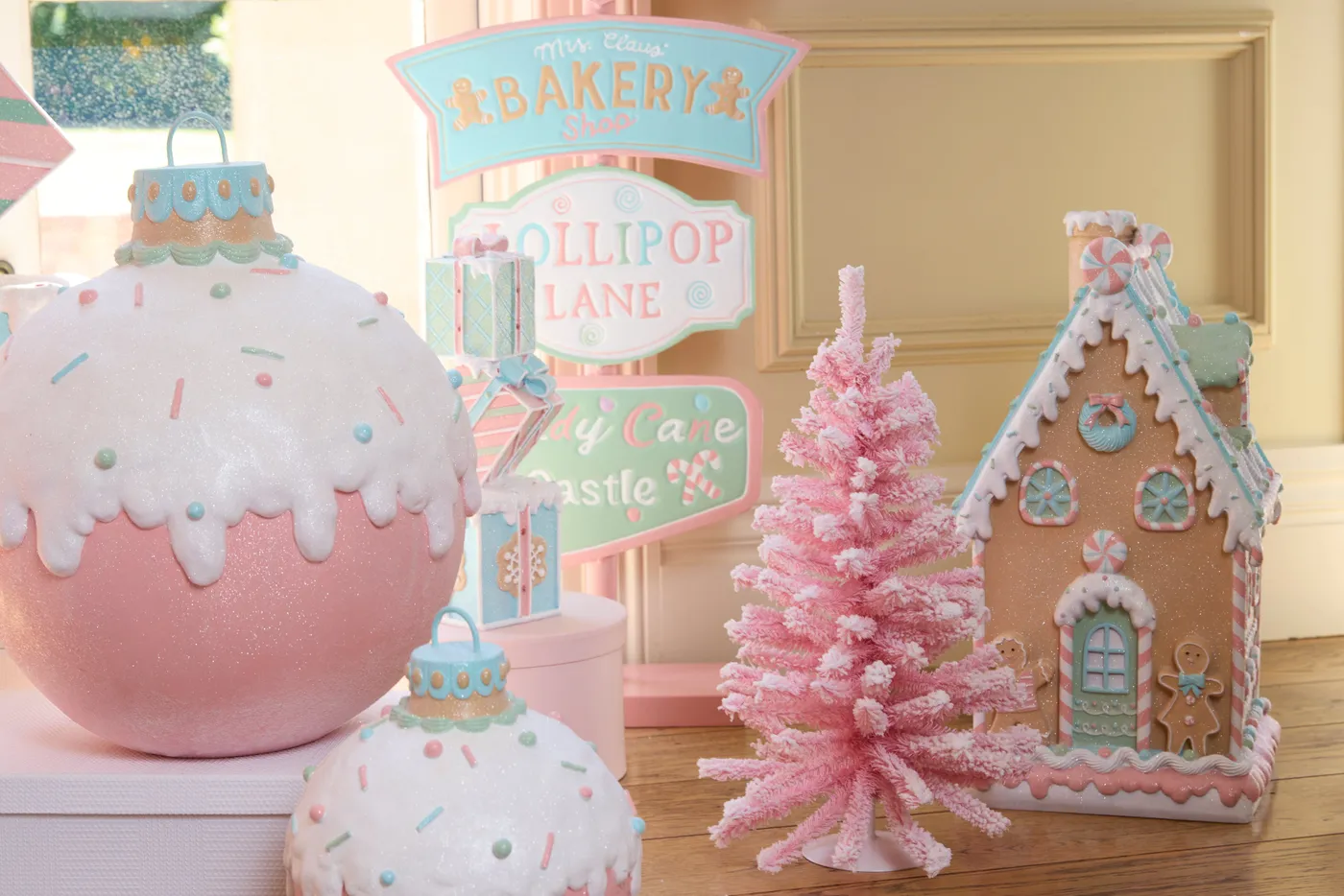 Pastel Pink Flocked Table Top Tree – Holly & Ivy