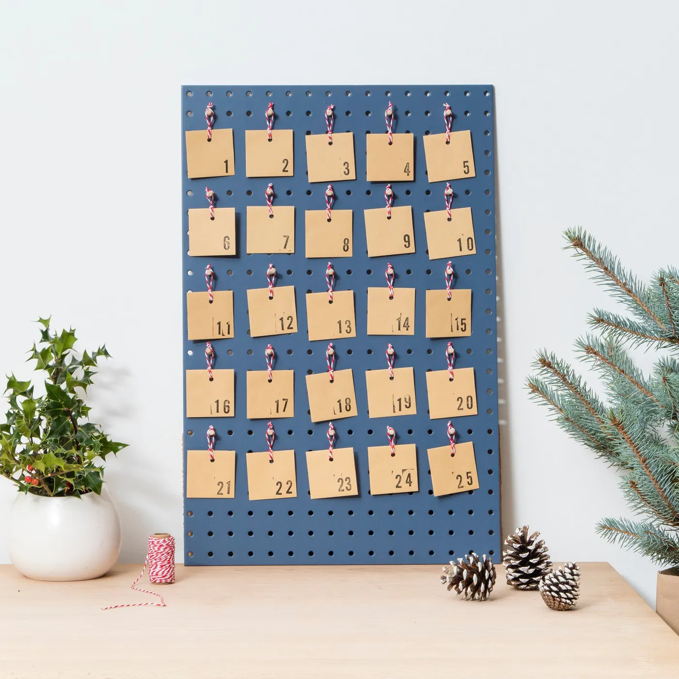 Pegboard Advent Calendar – Block Design