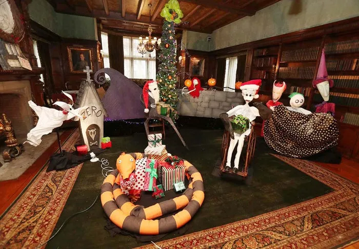 Photos: Deck the Hall: Lights, Cameras, Christmas! at Stan Hywet