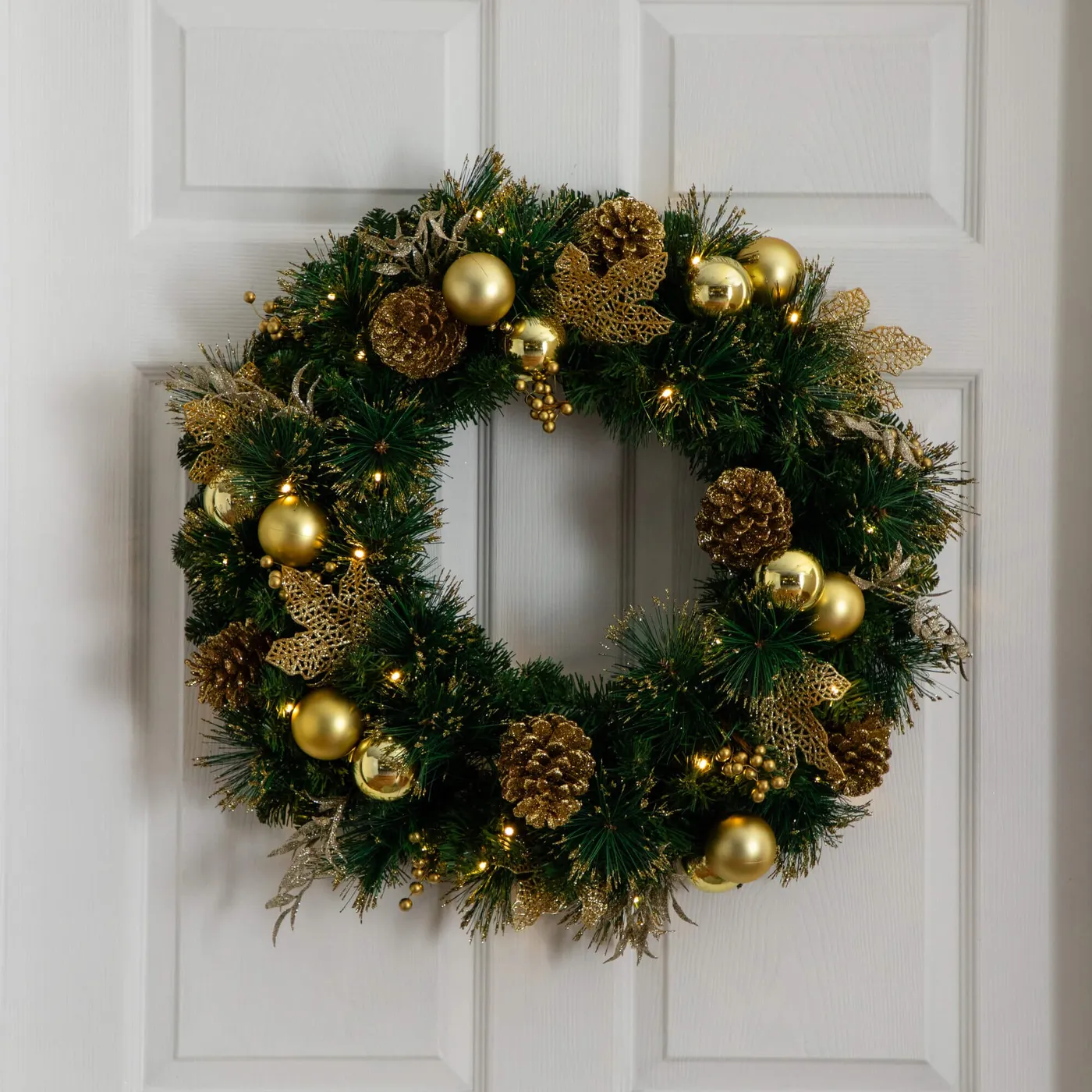 Pinecone Wreath 24 In Christmas Wreath Lush Pine Pinecone Wreath, 24' –  Eastern Sequoia