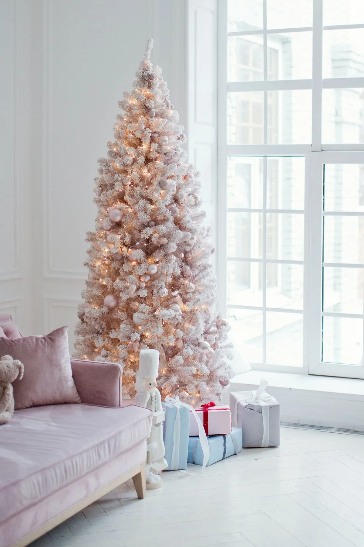 Pink White And Silver Discount Christmas Tree Decorations + Can New A Be  Pink? These 10 Barbiecore Finds Say