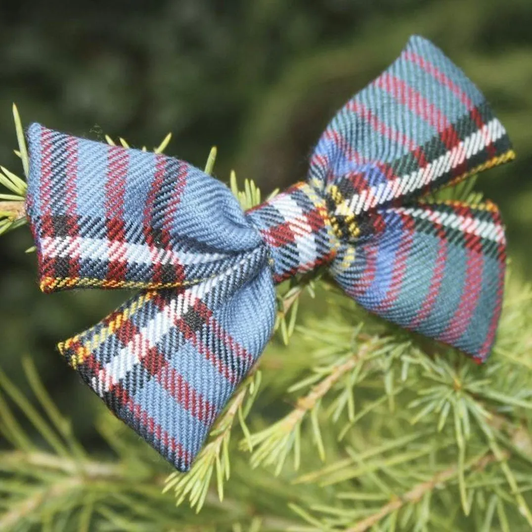 Plaid Bow Decorations | Up to 500 Tartans