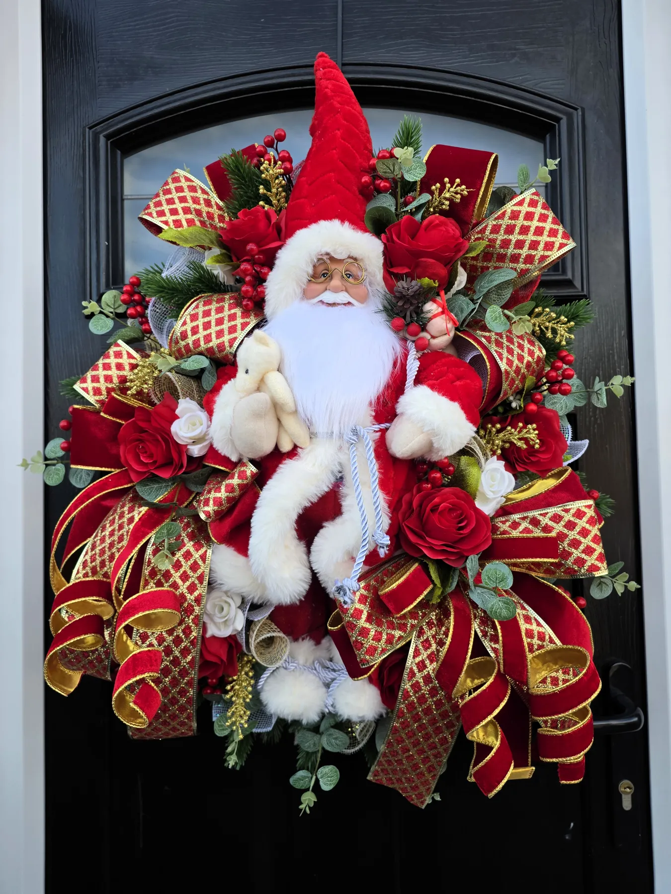 Red and Gold Classic Santa Christmas Door Wreath | looksmartuk