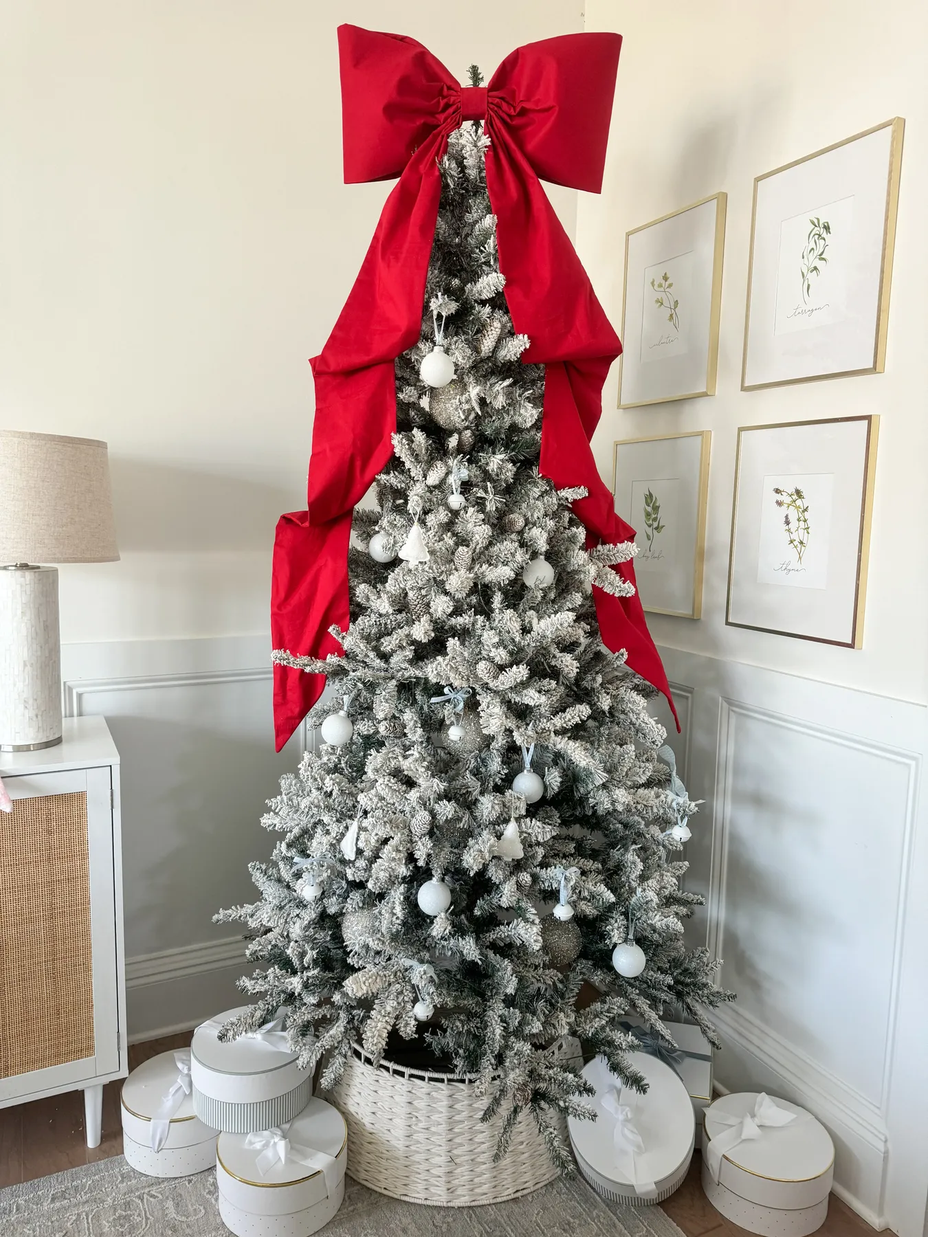 Red and Lime Green Christmas Tree Bow Topper, Holiday Tree Kim Gravel  Oversized Bow Tree Topper