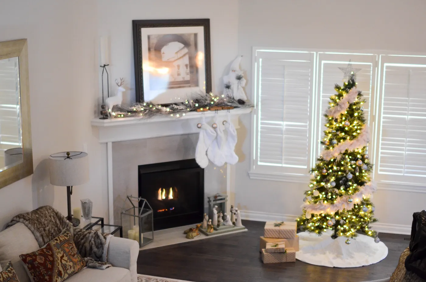 Room-by-Room Christmas Home Decorations Ideas | Pinpoint Homes
