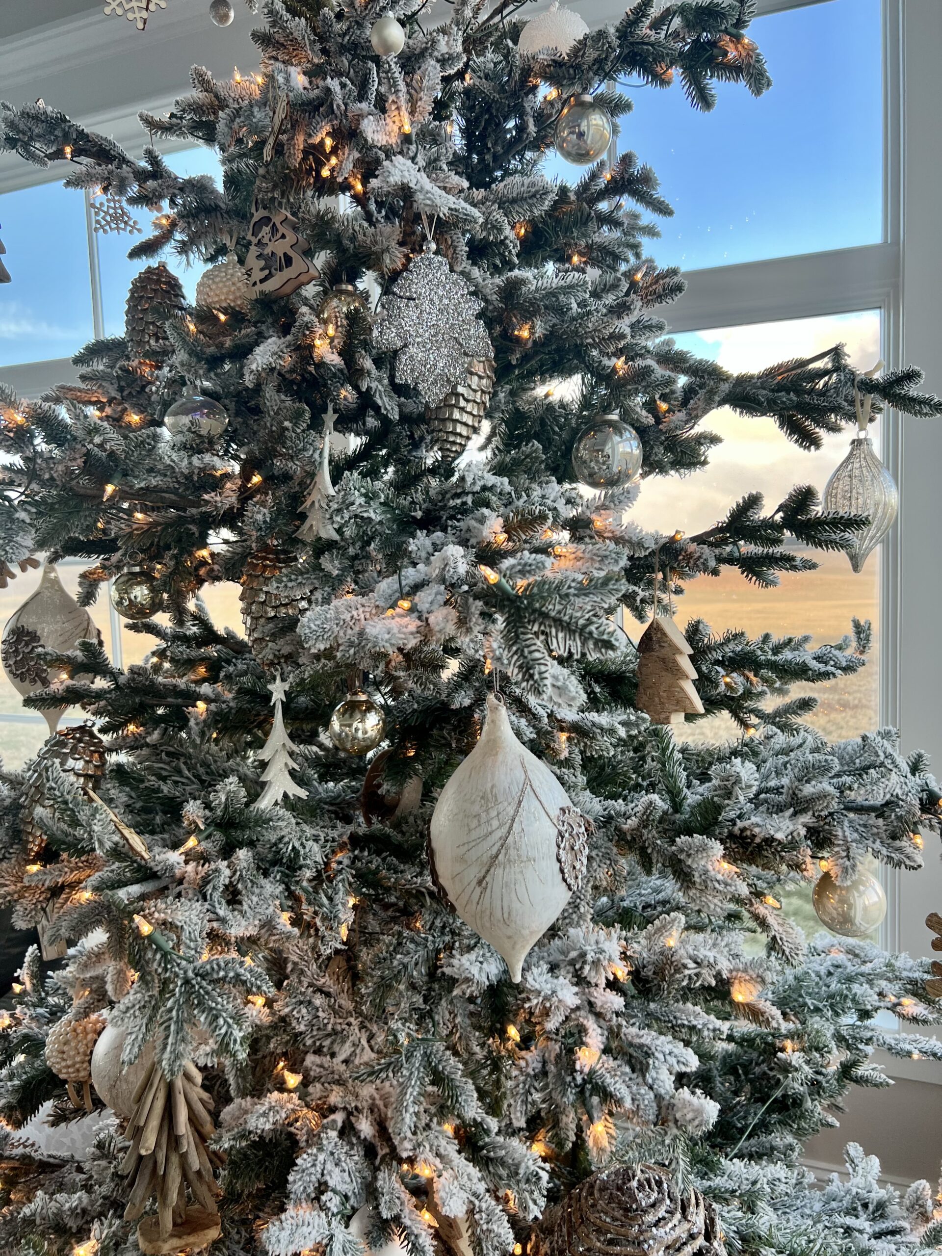 Rustic glam Christmas tree - Belbublly