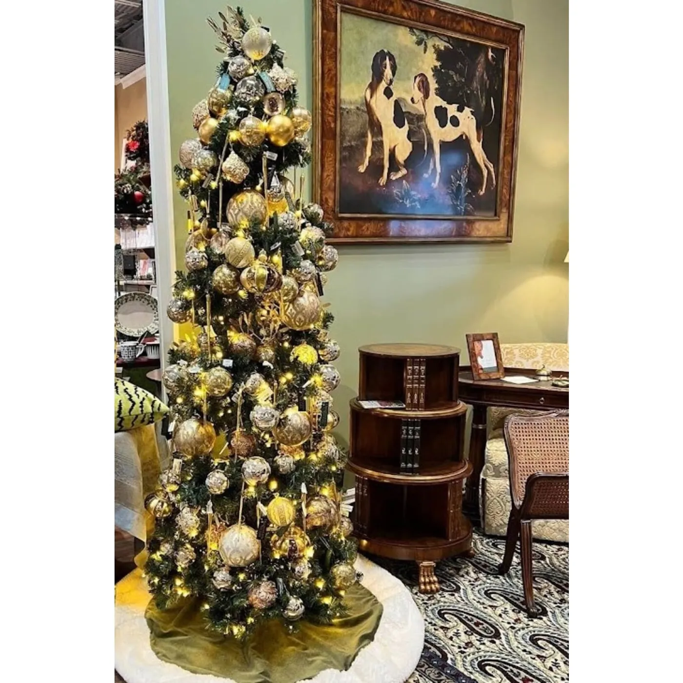 Shishi LLC Glass Ball Antique Gold Cutting Ornament