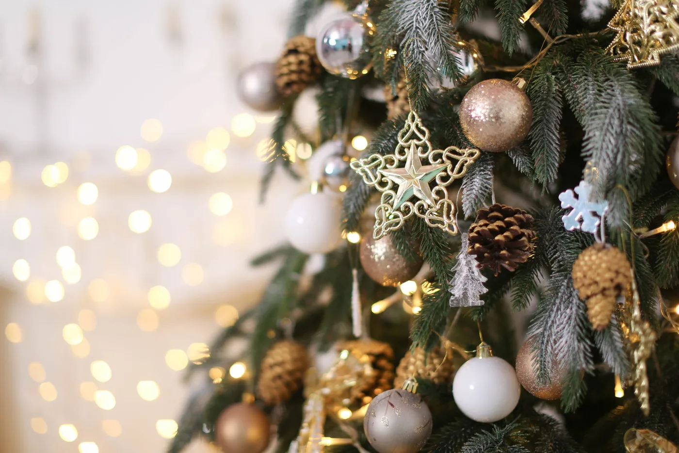 Shoppers' Guide: Artificial Trees – Wannemaker's