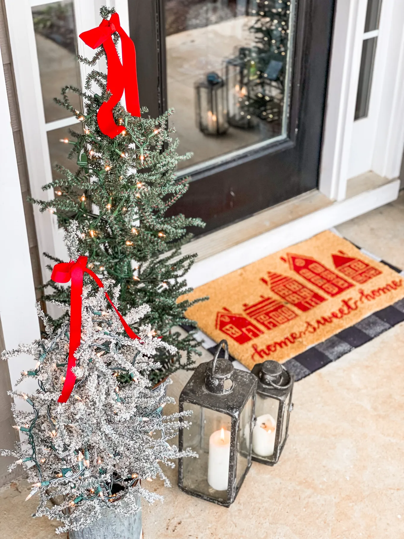 Simple Festive Christmas Front Porch