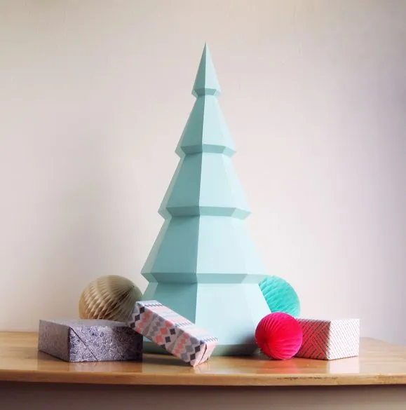 Sustainable DIY Christmas Tree - Instructables