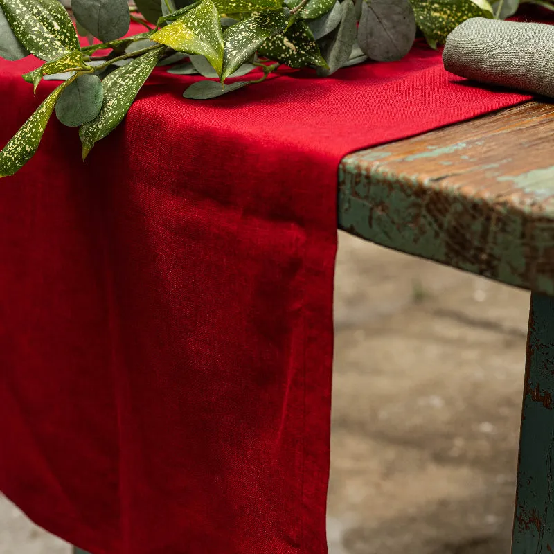 Table runner Red for Dinner - Yourtablecovered