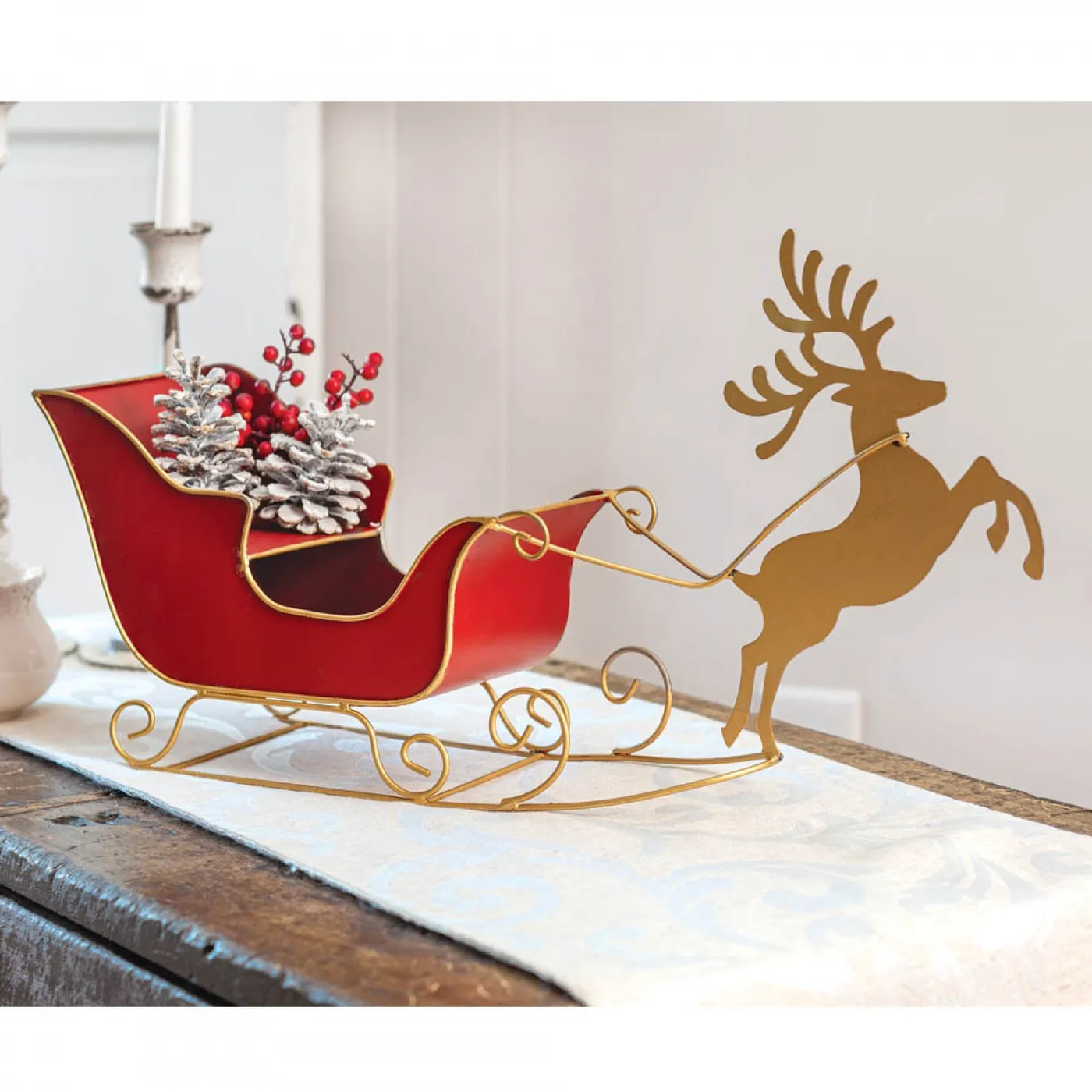 Tabletop Reindeer and Sleigh Holiday Centerpiece| Farmhouse Christmas Décor