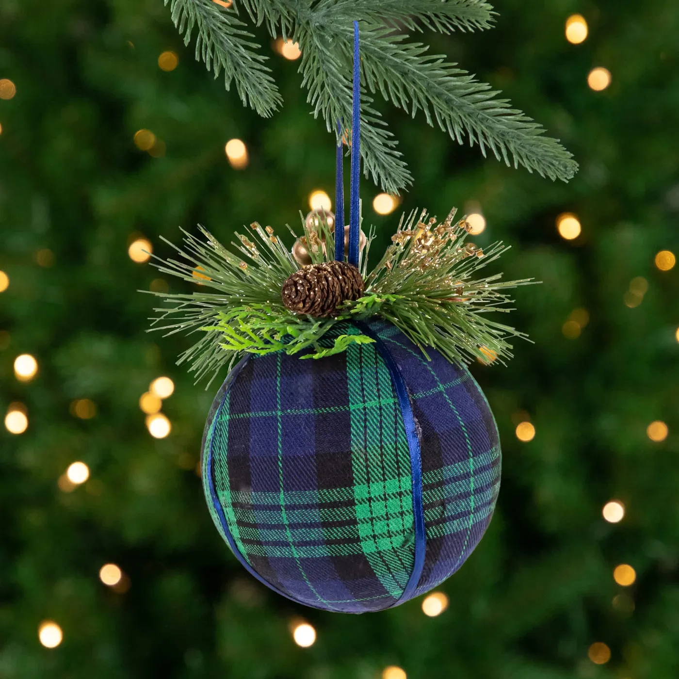 Tartan Christmas Ornament Black Watch Plaid Christmas Ornament: Classic Holiday Tree Decor UK