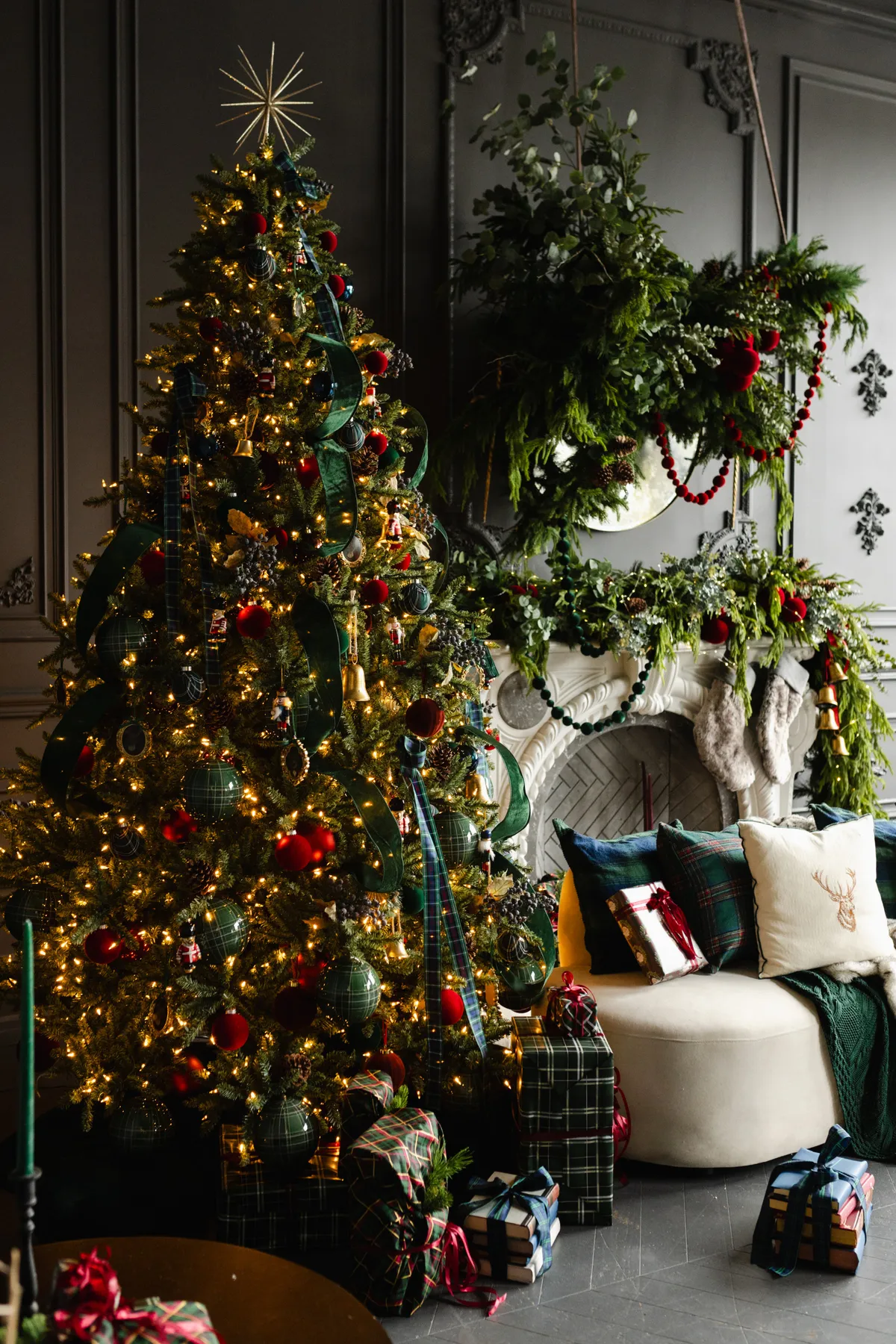 Tartan House – Library – Holiday Season 2026 - Mint Room Studios