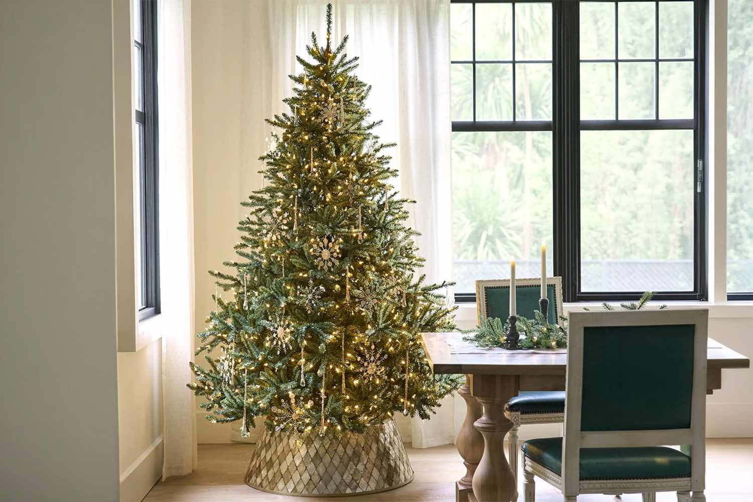 The 14 Best Artificial Christmas Tree Deals At Amazon