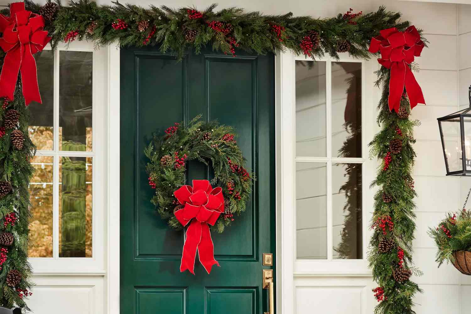 The 28 Best Christmas Wreaths Of 2026
