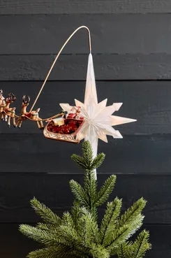 The Best Christmas-Tree Toppers 2024 | The Strategist