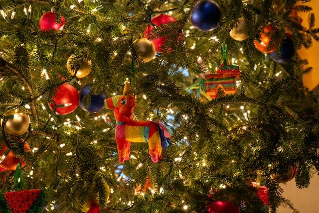 This Birmingham Bar Has A 14-Foot Christmas Tree Complete With 75 Homemade  Mini Piñatas