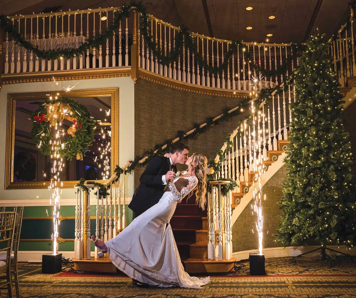 This New Year's Eve Wedding Sparkles in the Brandywine Valley - The Hunt  Magazine
