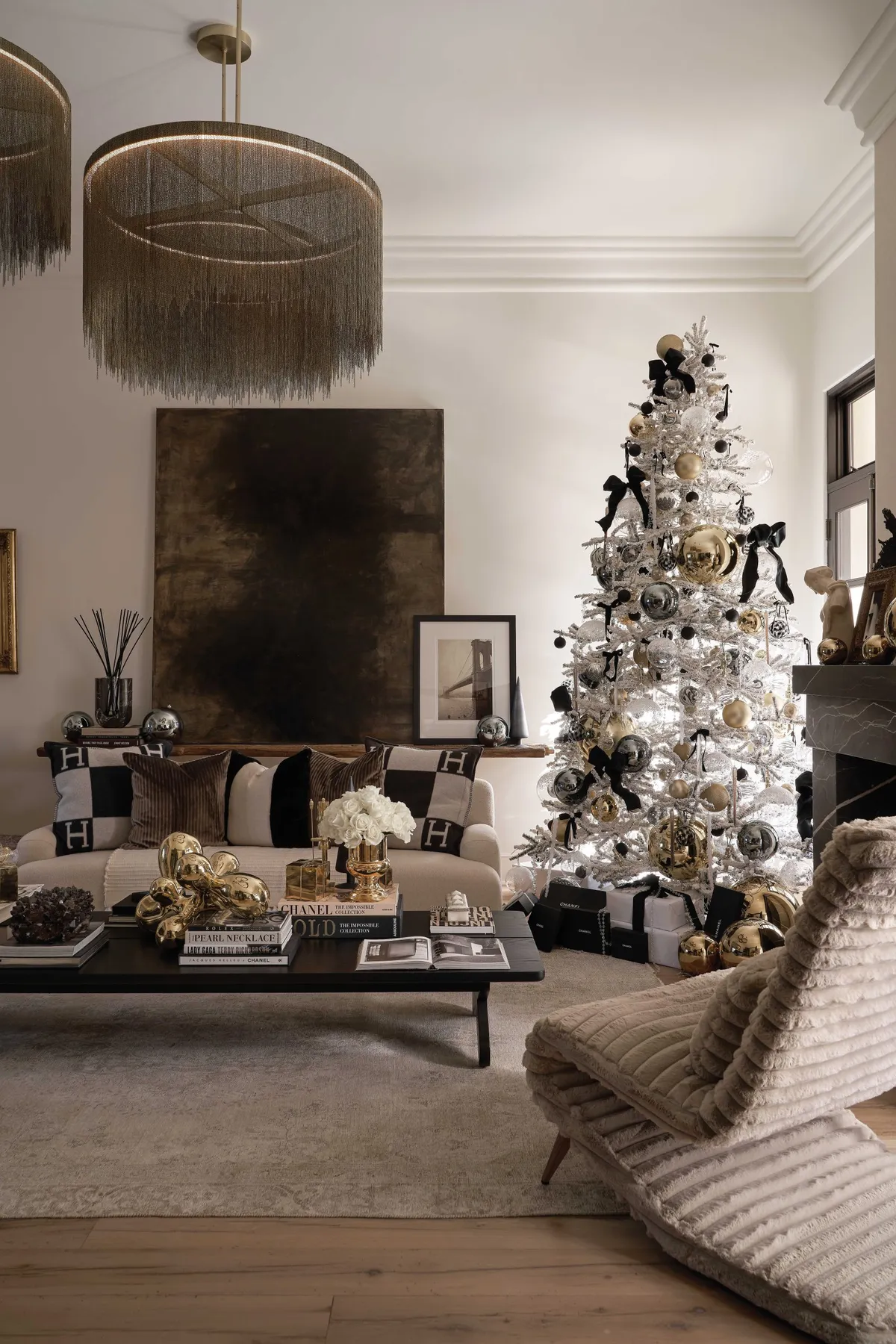 This Scottsdale Home's Christmas Decor is Over-the-Top (In the Best Way…) -  Phoenix Home & Garden