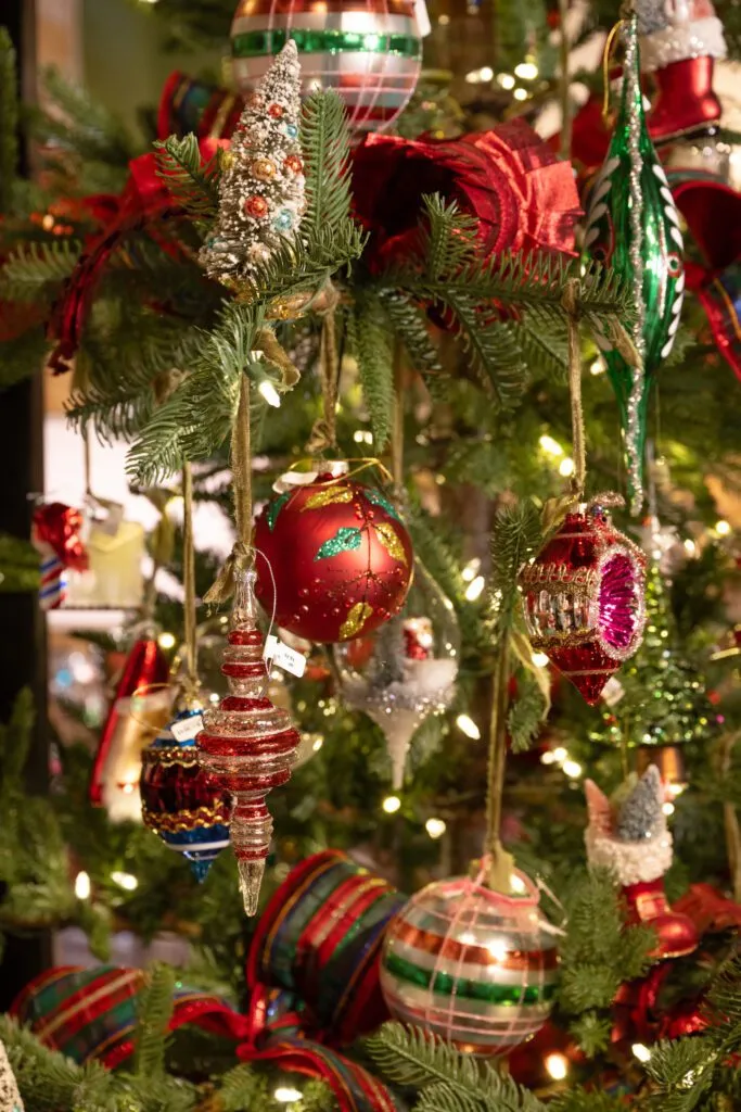 Tinsel Tidings: Unwrap the Magic of Christmas at Nell Hill's