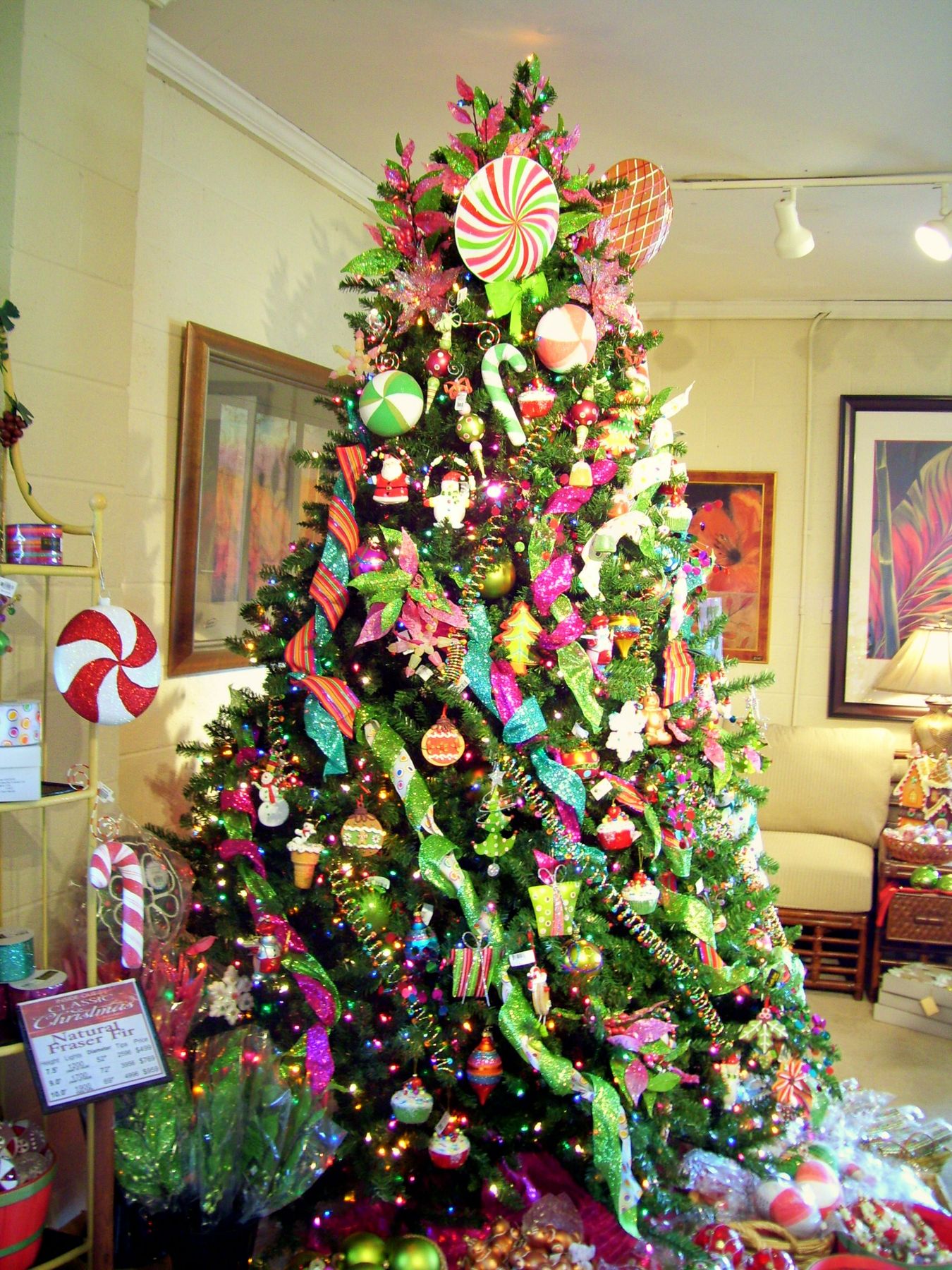 Tips on Decorating Your Christmas Tree – What To Do First – busy little  christmas elf