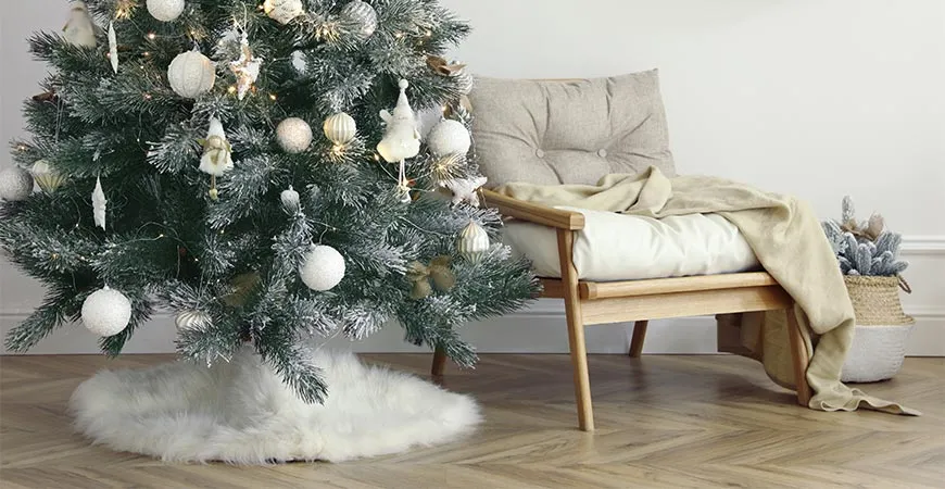 Top 4 No-Sew Christmas Tree Skirt Ideas | Life's Dirty. Clean Easy.