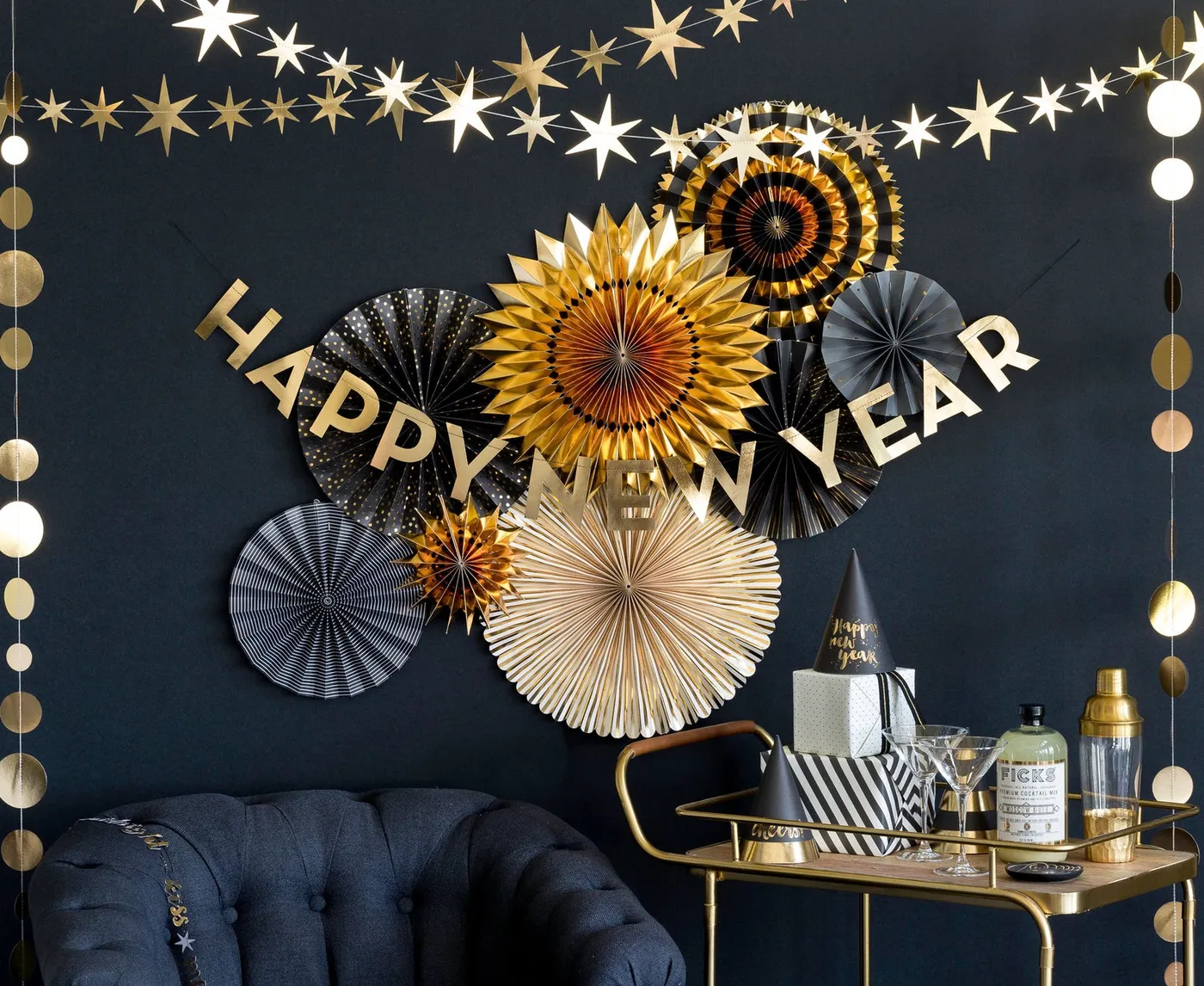 Top 5 New Year's Eve Party Decorations - Evolve Companies