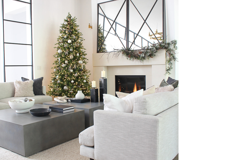 Top Christmas Decor Themes to Deck Your Home in this Year | SquareRooms