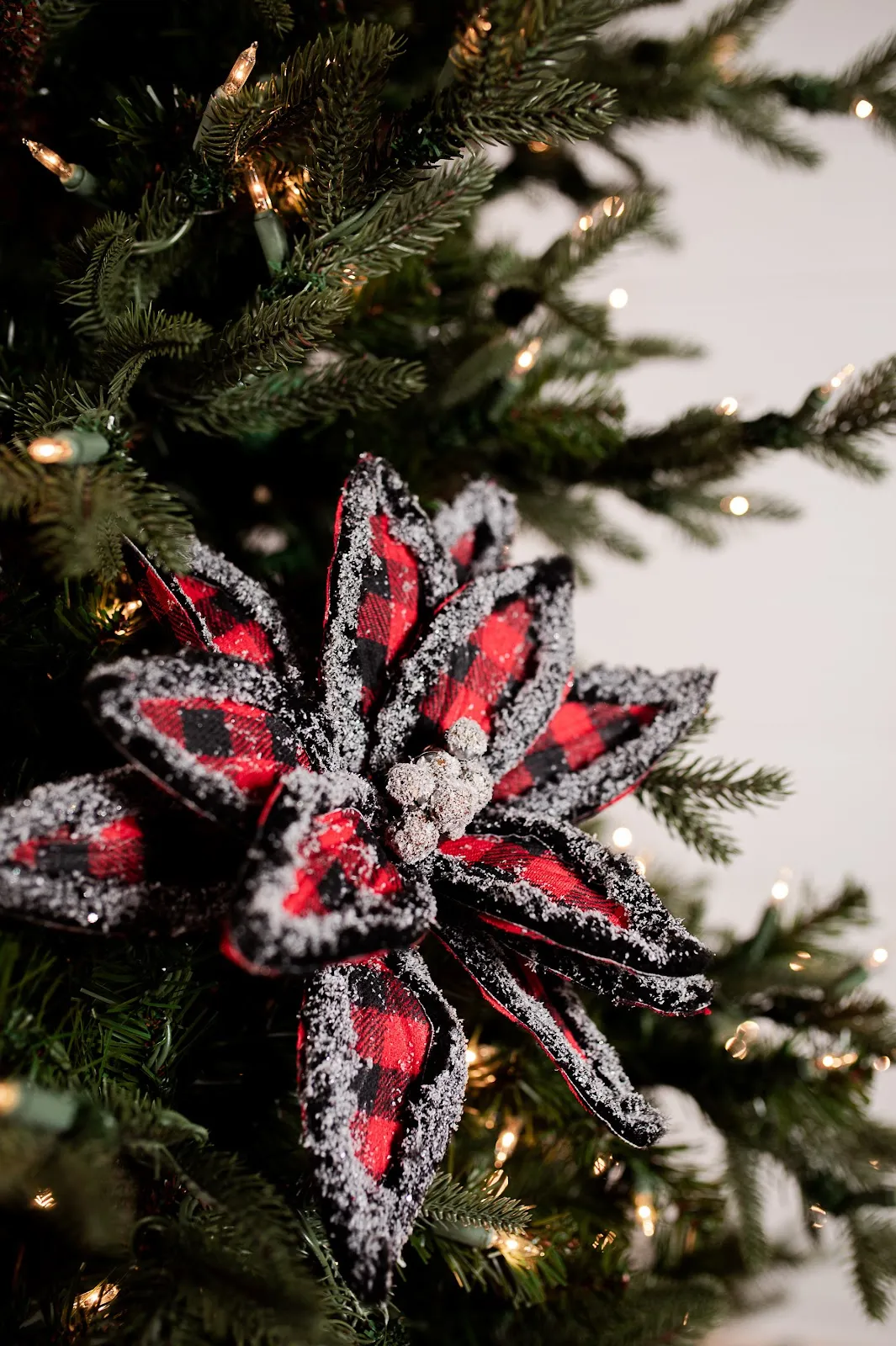 Top Trends in Christmas Home Decor for 2020 - Decorator's Warehouse