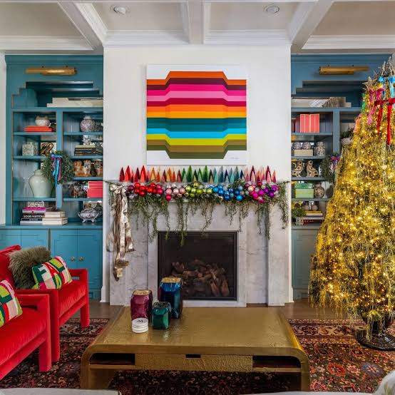 Tour a Merry and Bright Home Decorated for the Holidays | HGTV