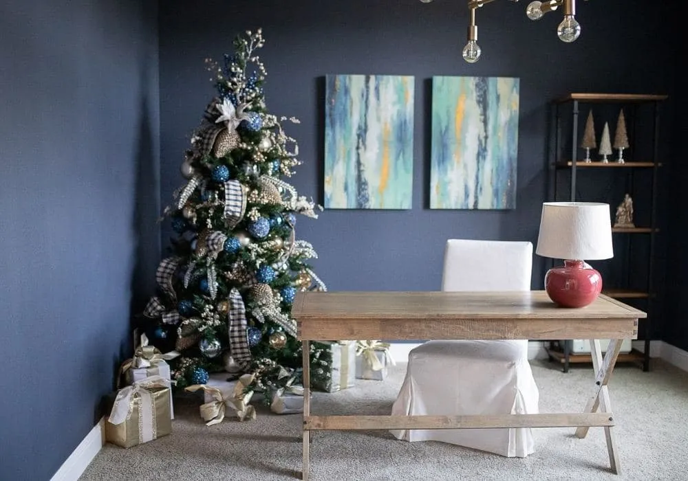 Touring Kristin's Christmas House Decor - Decorator's Warehouse