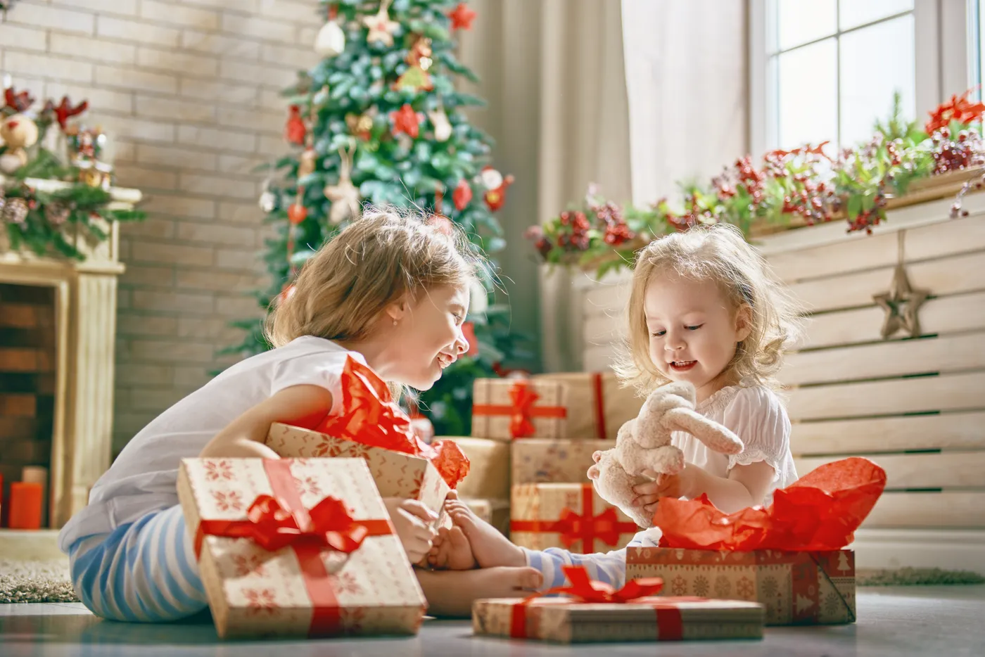 Toy Safety Tips for a Happy & Healthy Holiday Season - Premier Medical Group