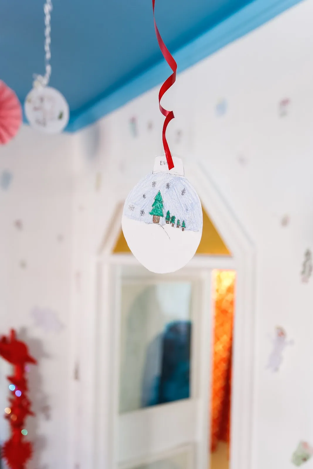 Transform Your Kids' Room into a Festive Wonderland: Easy Christmas Decor  Ideas - TfDiaries