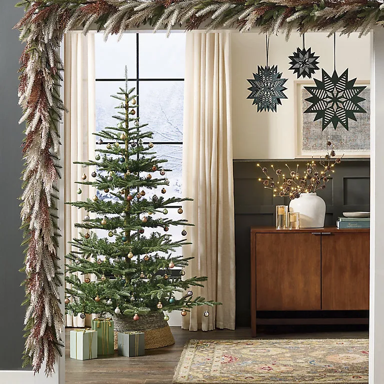 Un-Lit Noblis Fir Christmas Tree | Grandin Road