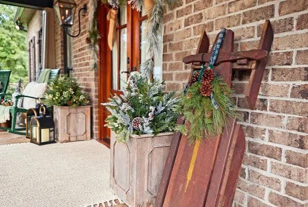 Vintage and Country Holiday Decor for a Front Porch | HGTV